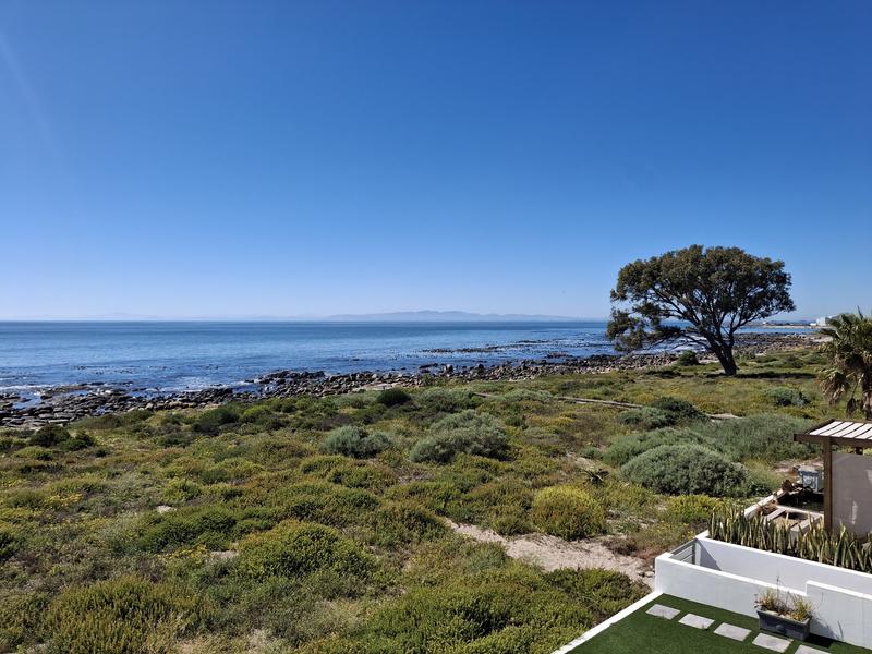 5 Bedroom Property for Sale in Sandy Point Western Cape